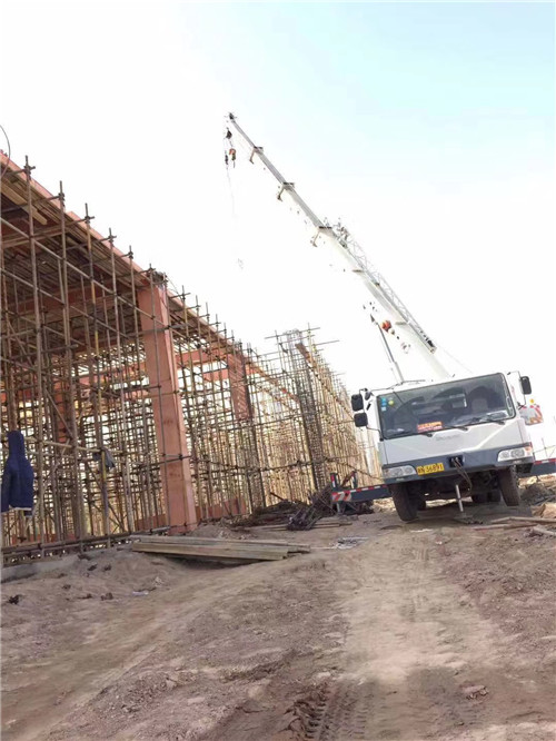 细河区吊车作业的安全注意事项有哪些？