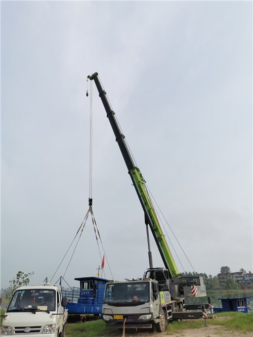 细河区桥梁建设吊装案例